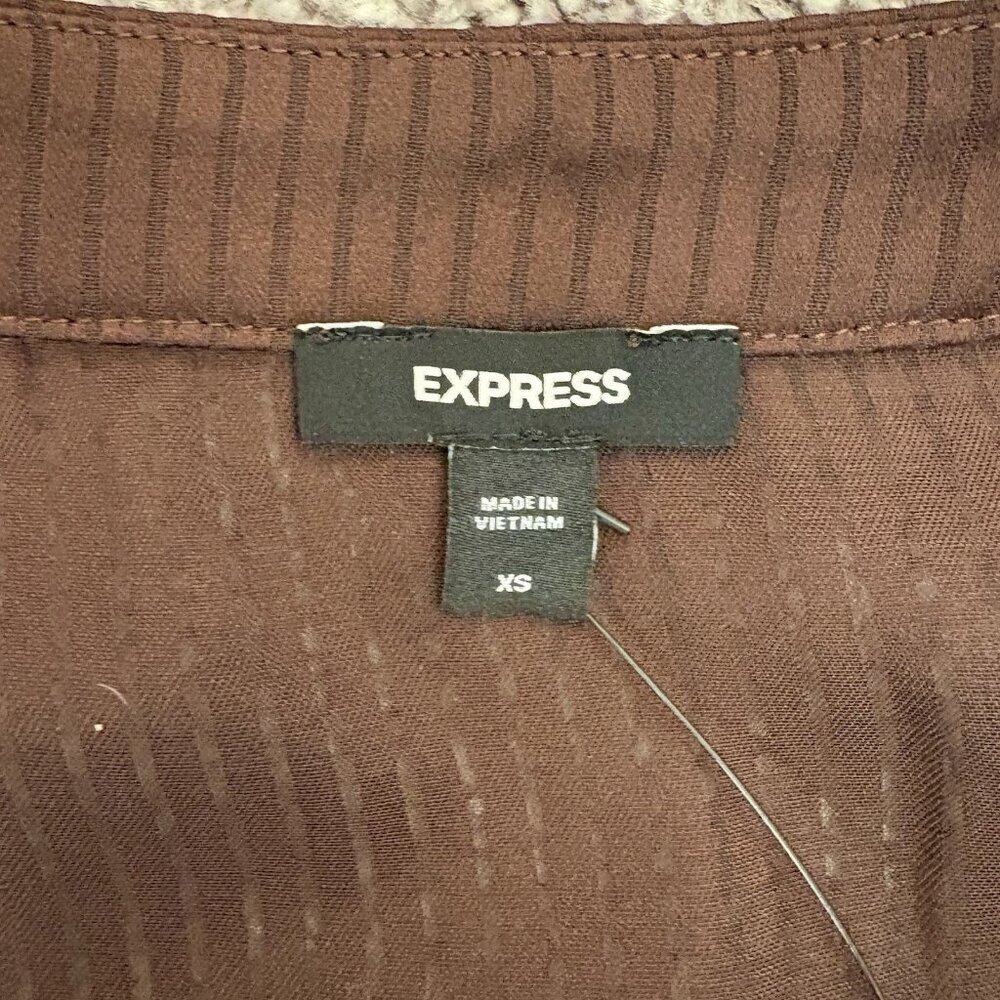 Express Women's Satin Top Size XS Brown Striped V-Neck Cuff Sleeve NWT $58 - Picture 12 of 15